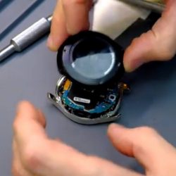 Замена аккумулятора в смарт-часах Honor Watch